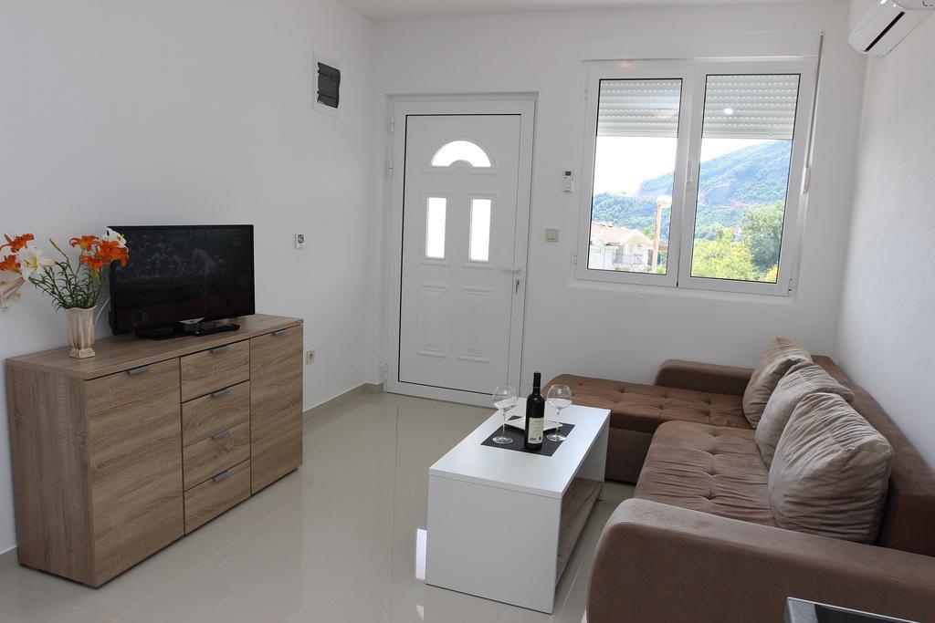 Ugljevarevic Guest house *